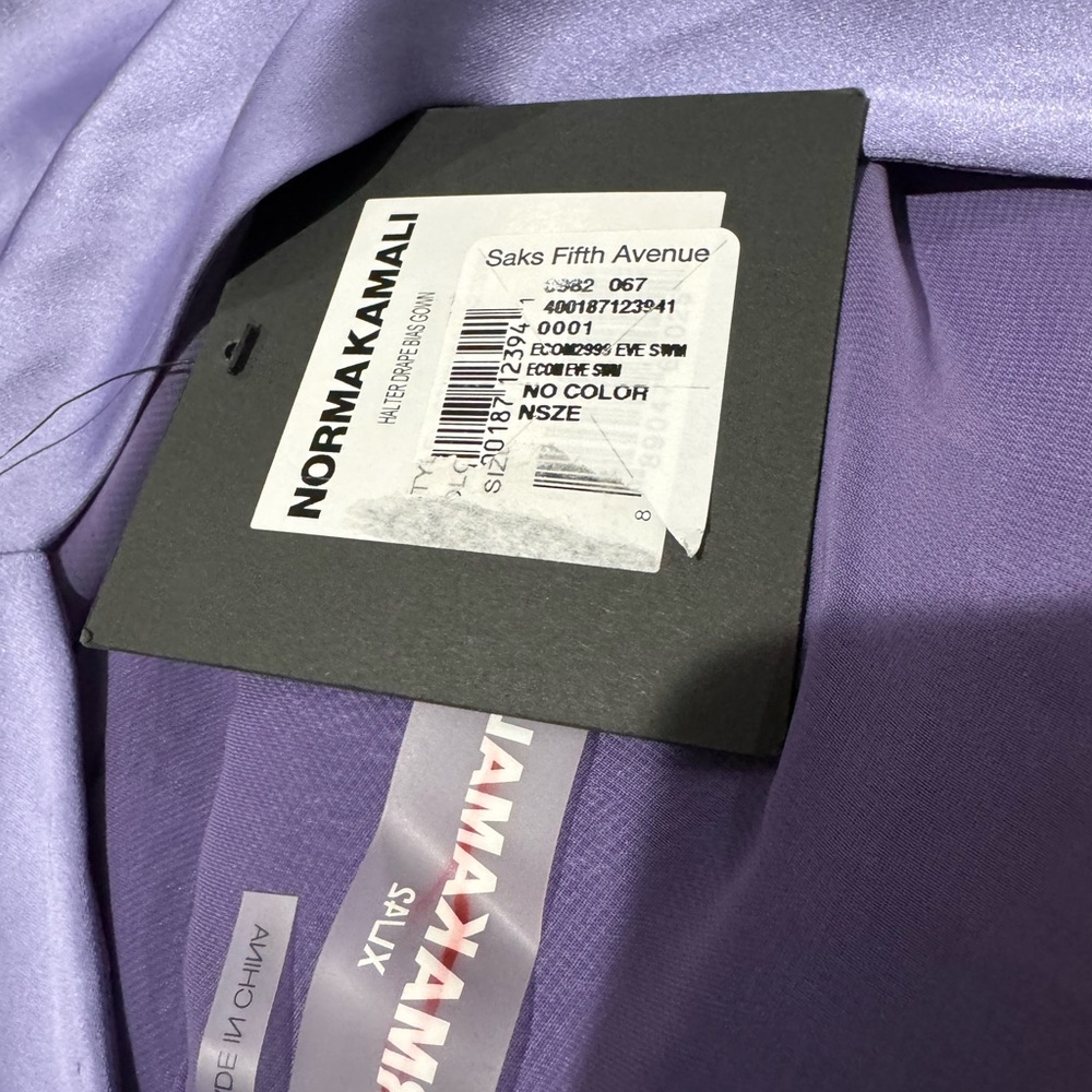 $325 NORMA KAMALI
Women's Bias-cut Satin Halter Gown In Lilac size Xl - Picture 8 of 8
